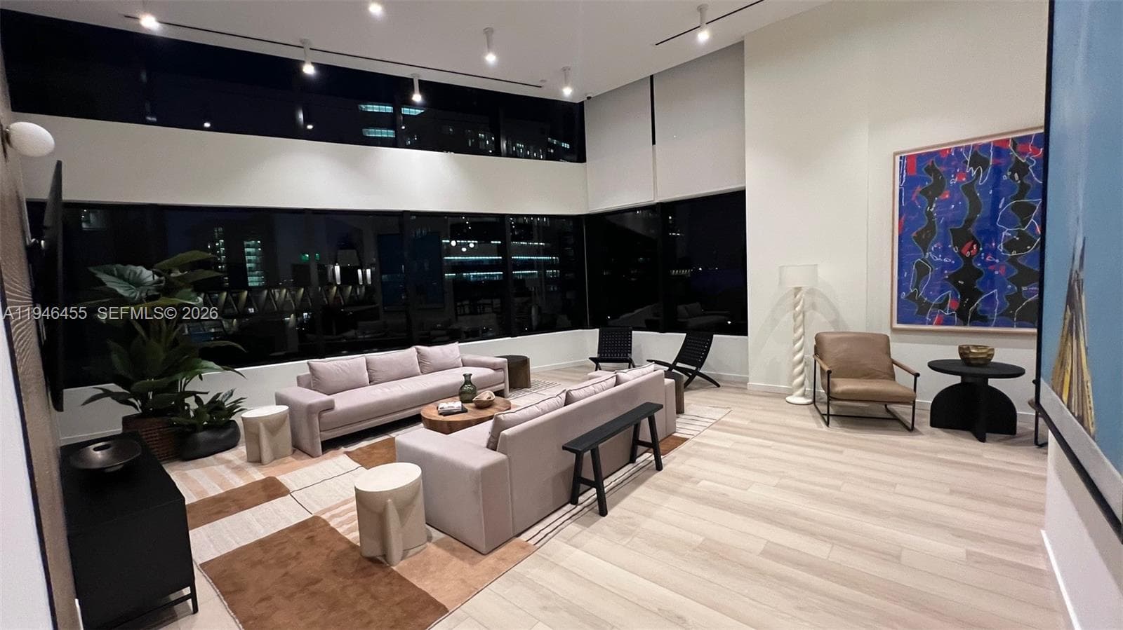 225 N Miami Ave # 312, Miami FL 33128 — 57