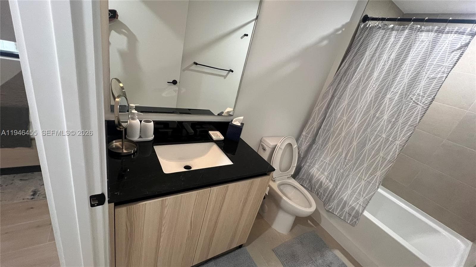 225 N Miami Ave # 312, Miami FL 33128 — 10