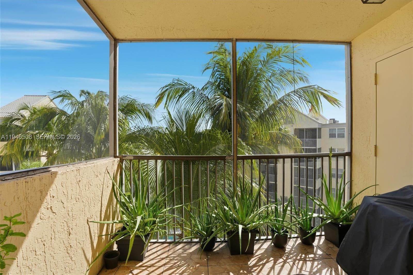 8363 Lake Dr # 503, Doral FL 33166 — 12