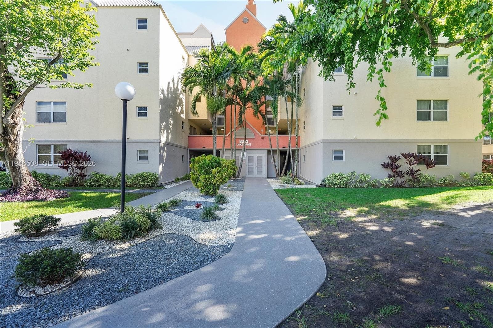8363 Lake Dr # 503, Doral FL 33166 — 1