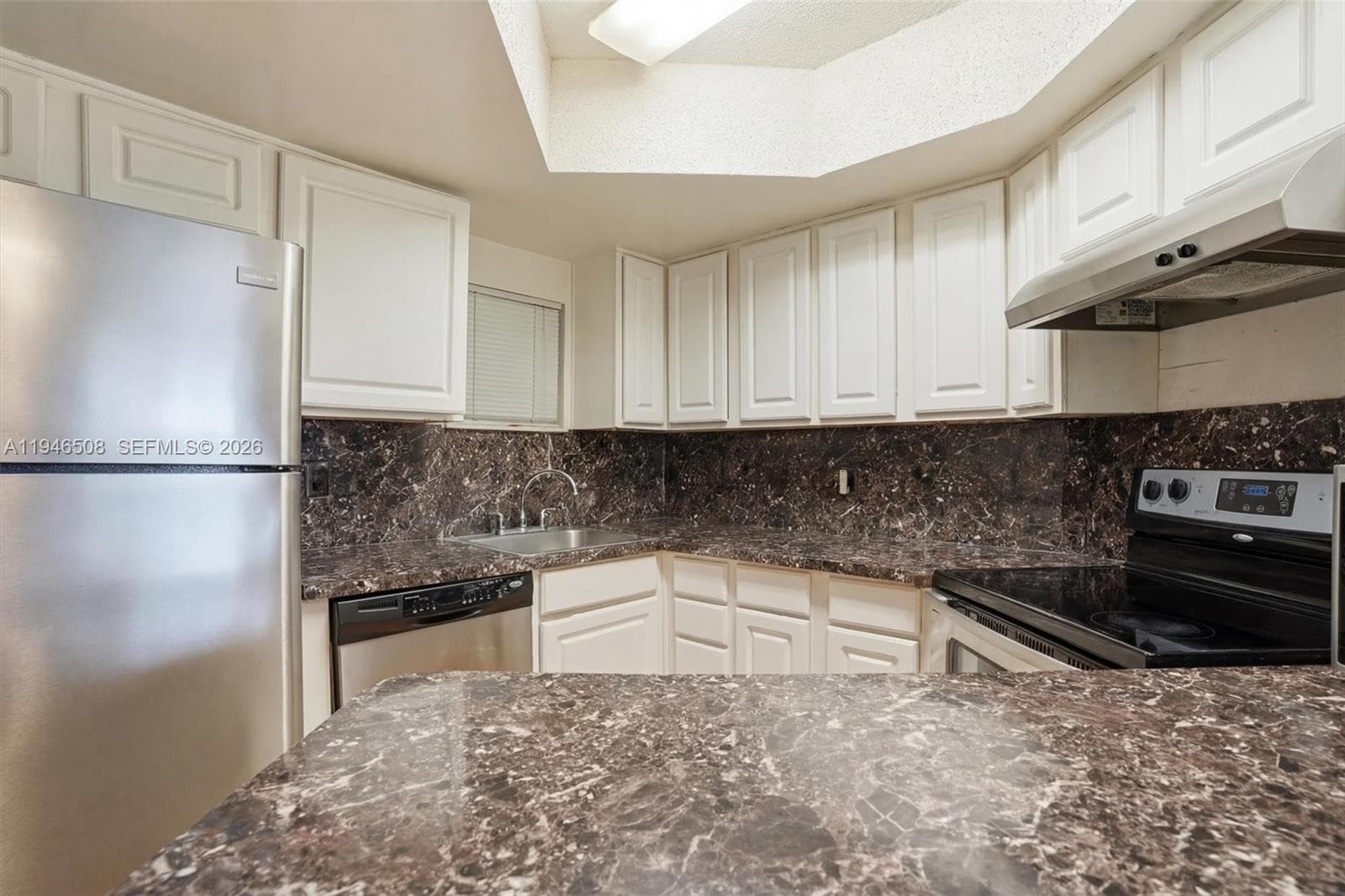 8363 Lake Dr # 503, Doral FL 33166 — 5