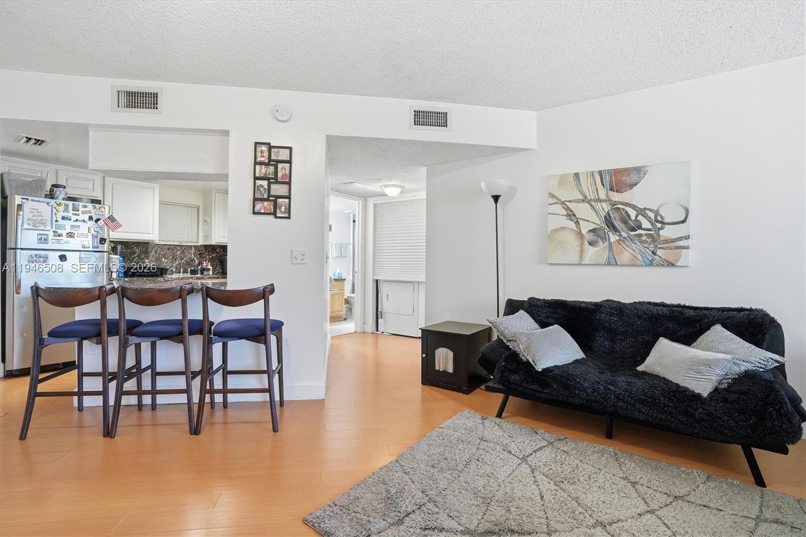 8363 Lake Dr # 503, Doral FL 33166 — 8