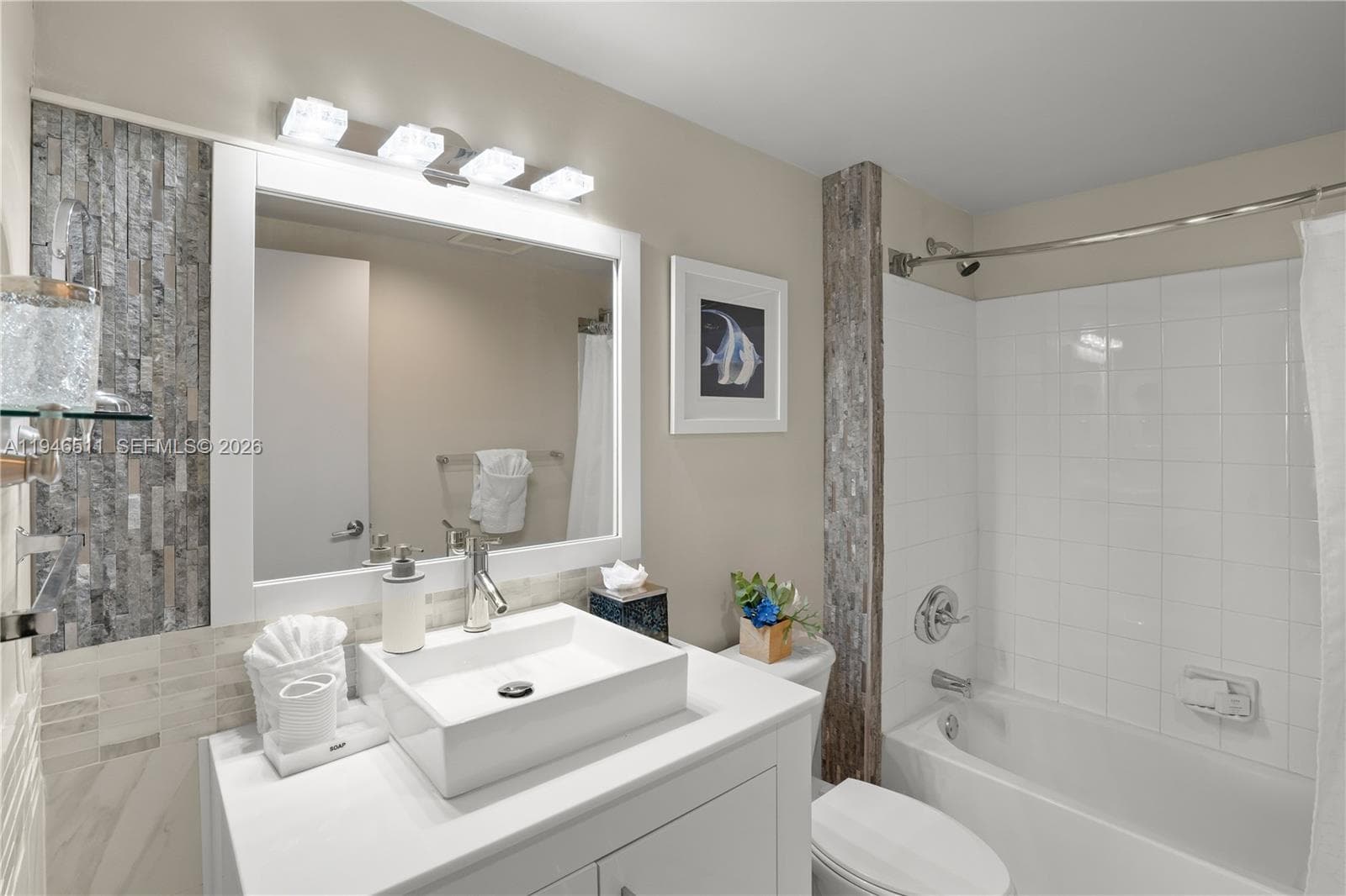 17375 Collins Ave # 2101, Sunny Isles Beach FL 33160 — 23
