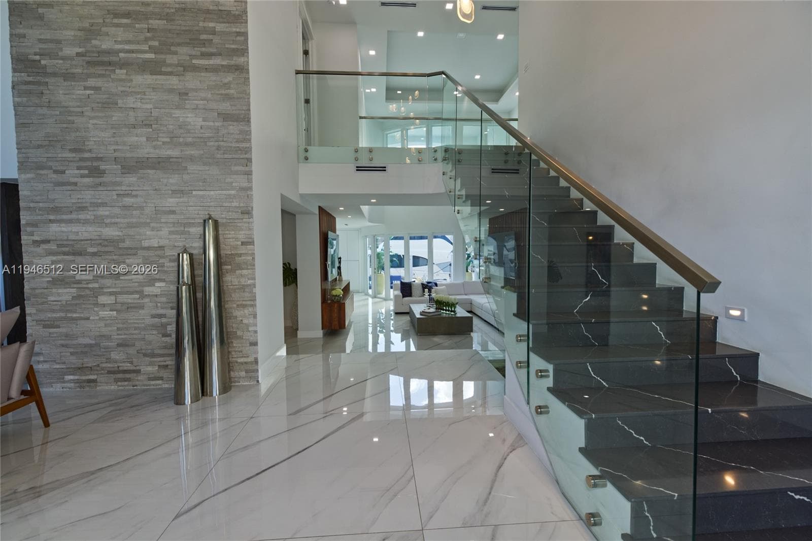 3368 NE 169th St, North Miami Beach FL 33160 — 37