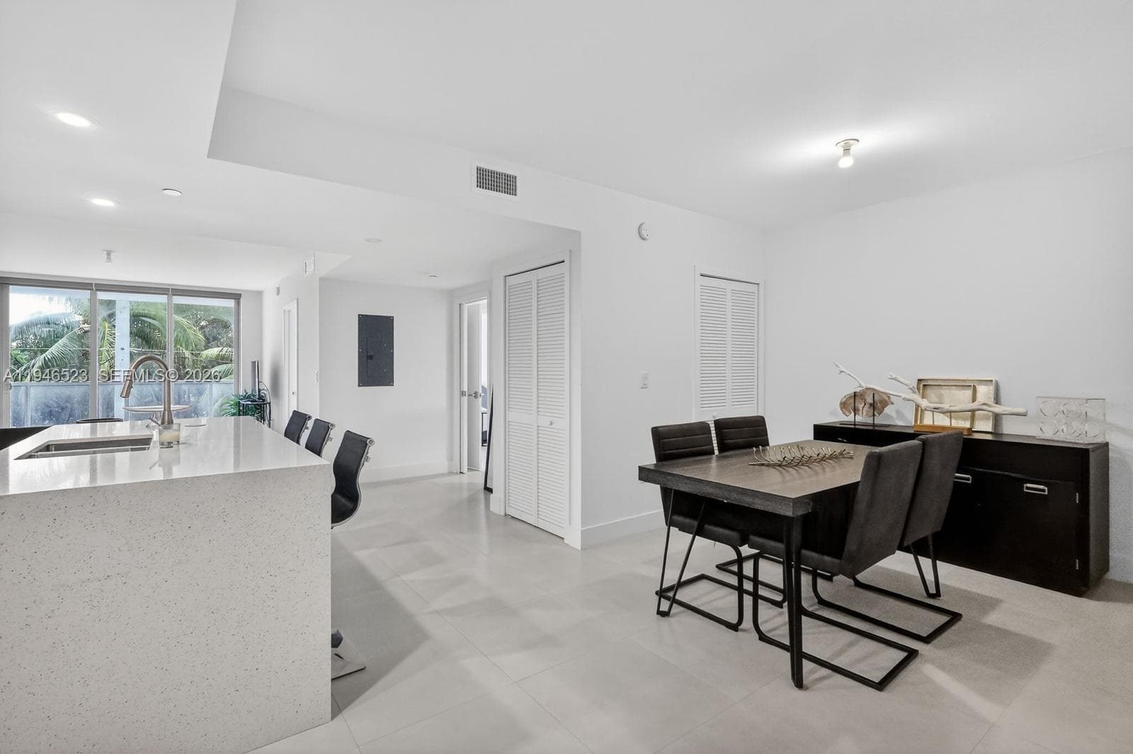 13800 Highland Dr # 308, North Miami Beach FL 33181 — 9