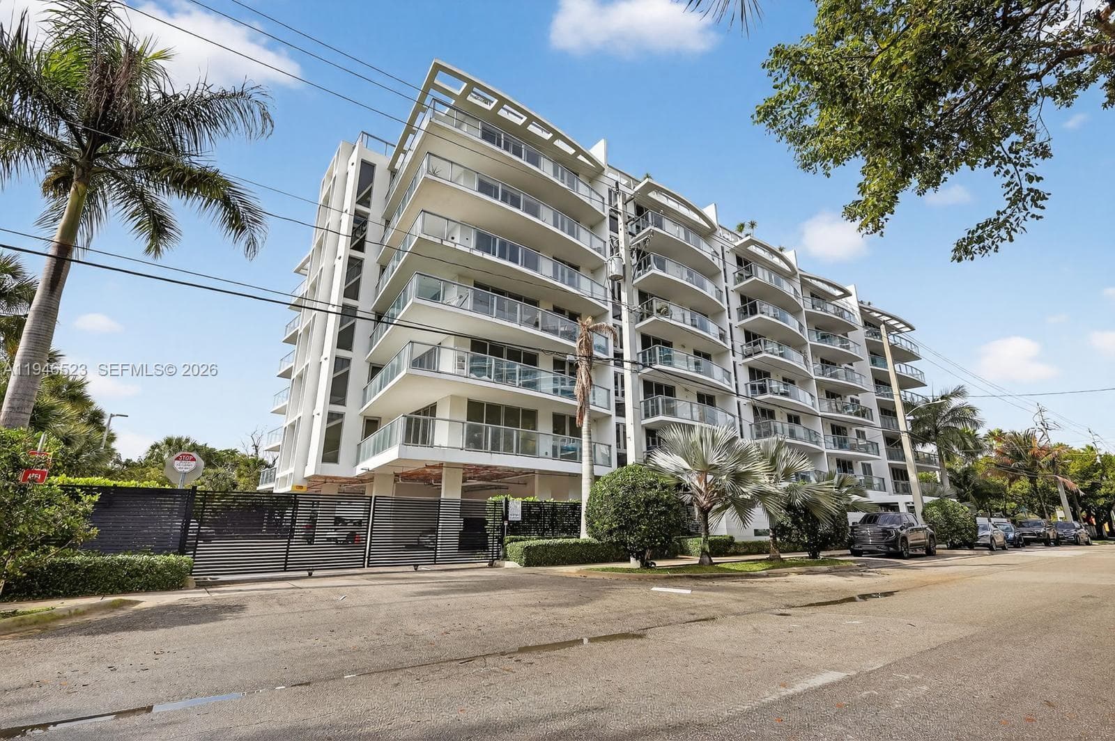 13800 Highland Dr # 308, North Miami Beach FL 33181 — 38
