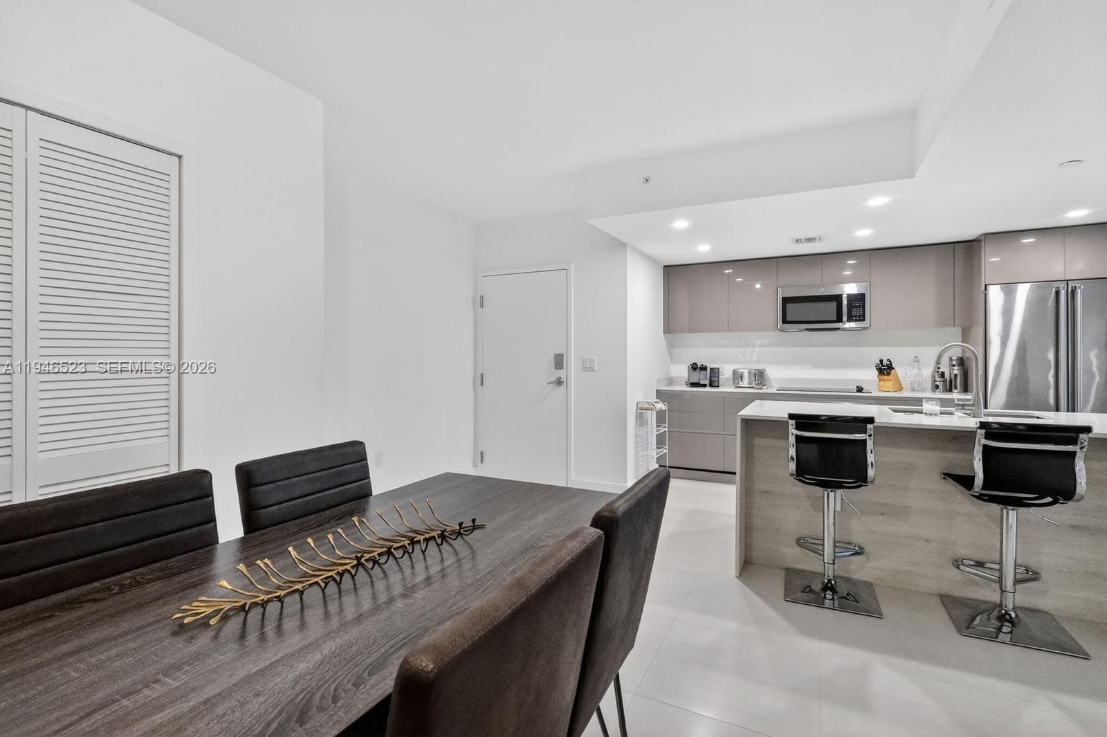 13800 Highland Dr # 308, North Miami Beach FL 33181 — 8