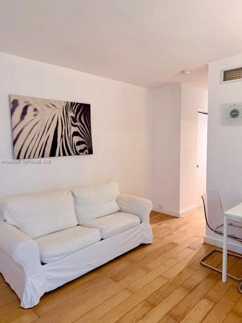 945 Meridian Ave # 3, Miami Beach FL 33139 — 1