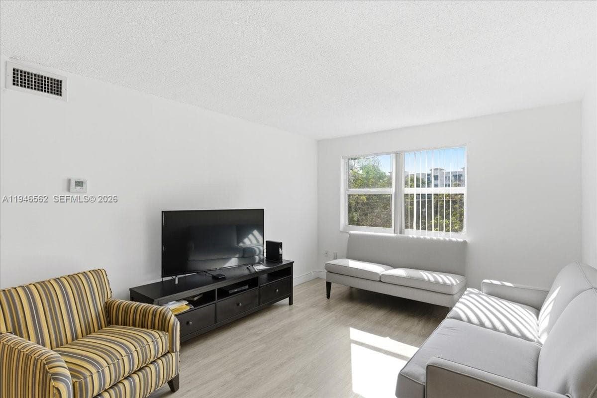 17255 SW 95th Ave # 355, Palmetto Bay FL 33157 — 3