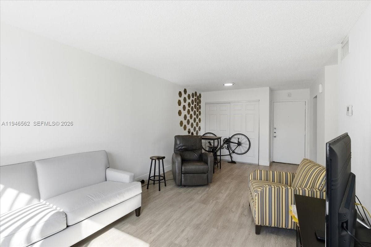 17255 SW 95th Ave # 355, Palmetto Bay FL 33157 — 4