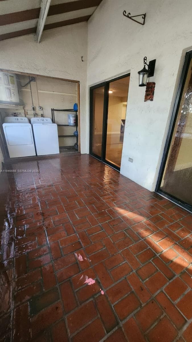 20005 NE 3rd Ct # 6, Miami FL 33179 — 19
