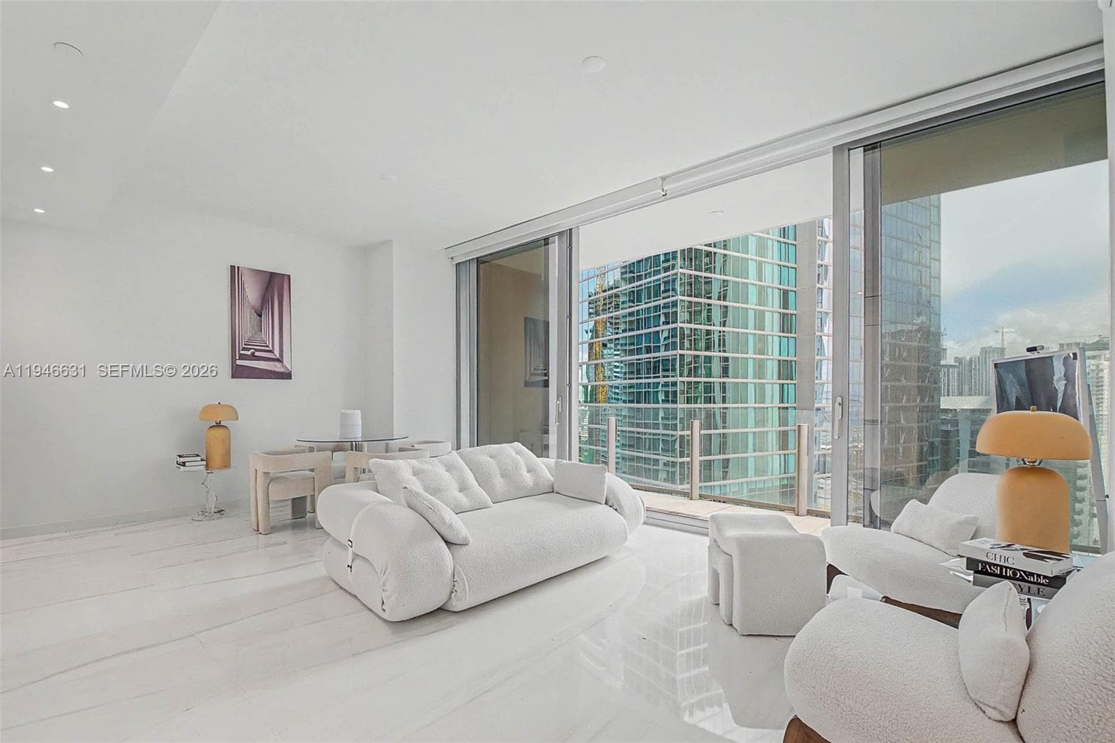 300 Biscayne Blvd Way # 2808, Miami FL 33131 — 3