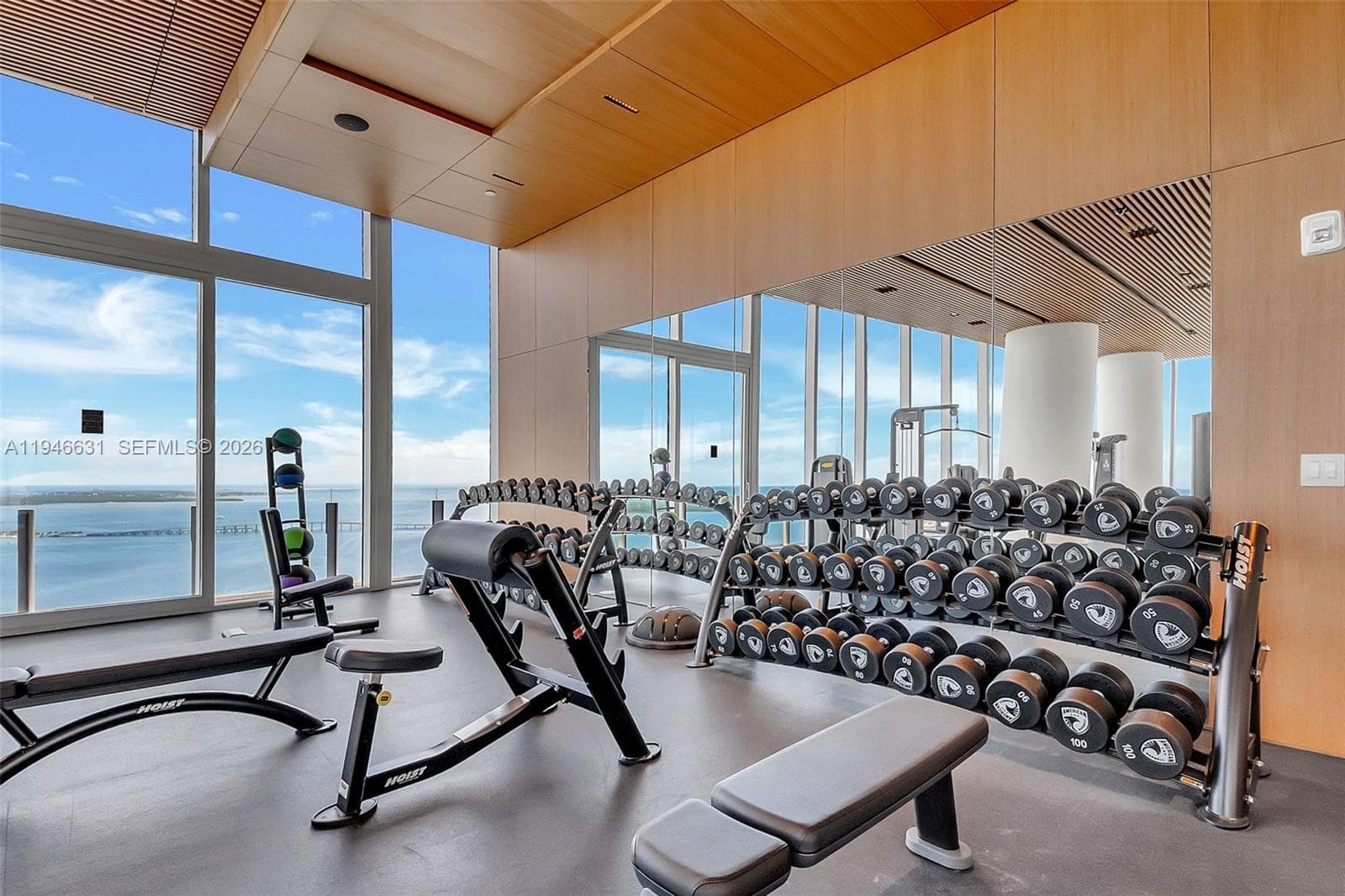 300 Biscayne Blvd Way # 2808, Miami FL 33131 — 28