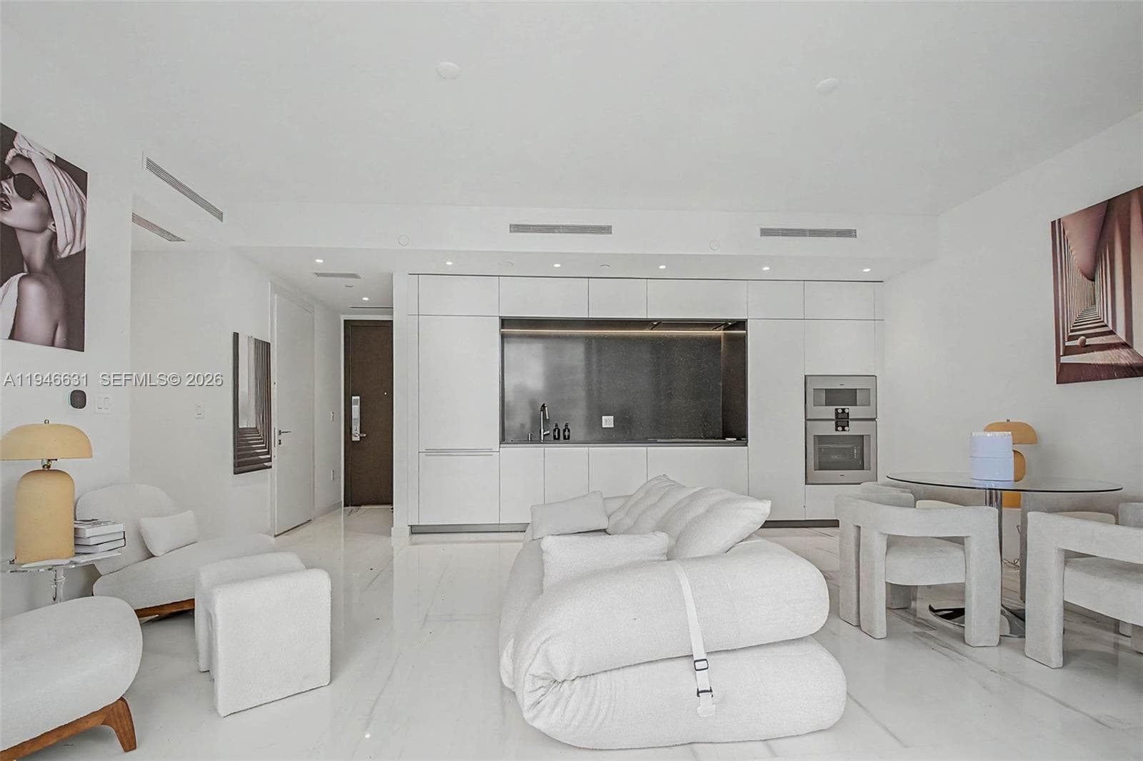 300 Biscayne Blvd Way # 2808, Miami FL 33131 — 5