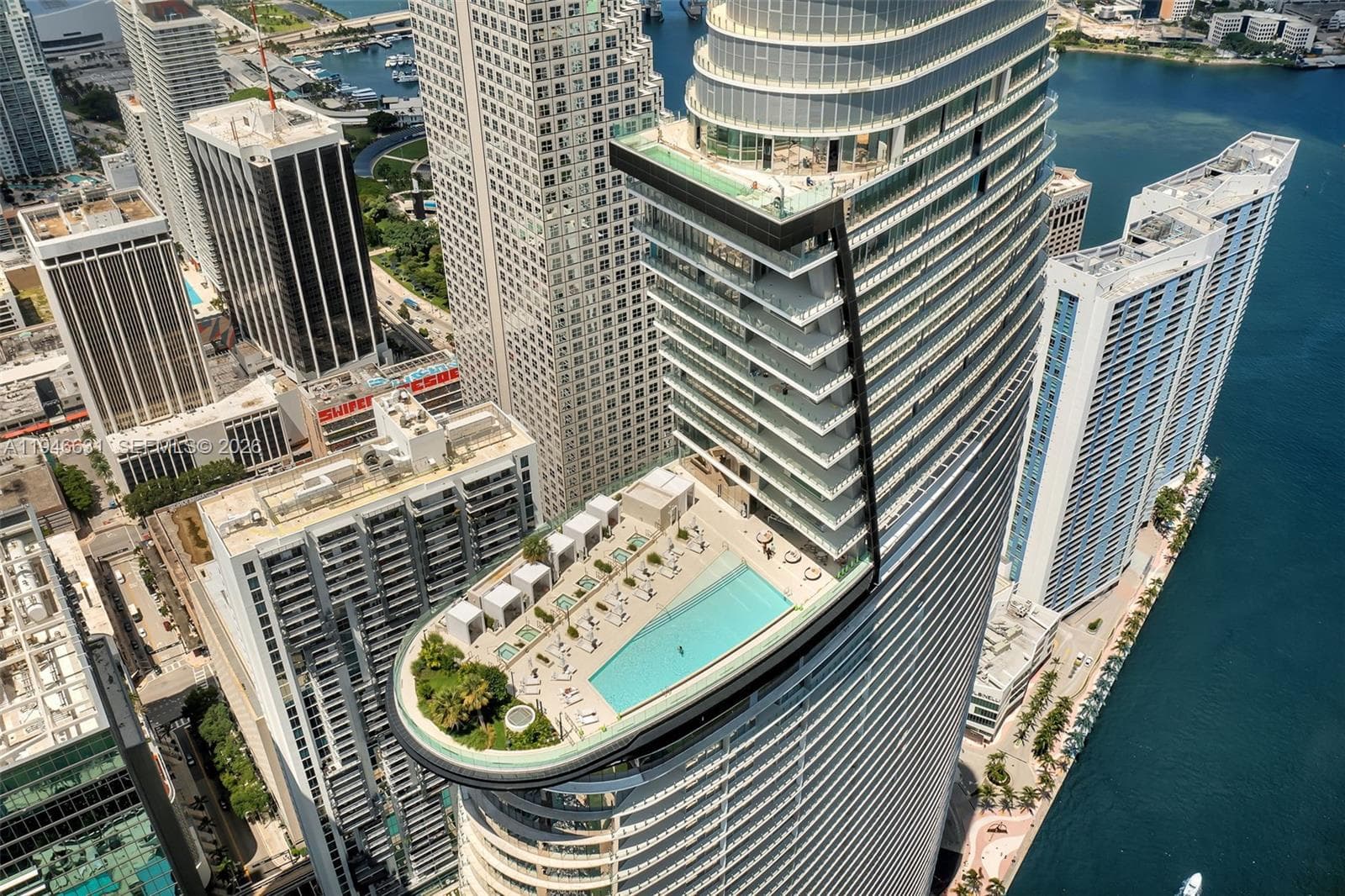 300 Biscayne Blvd Way # 2808, Miami FL 33131 — 20