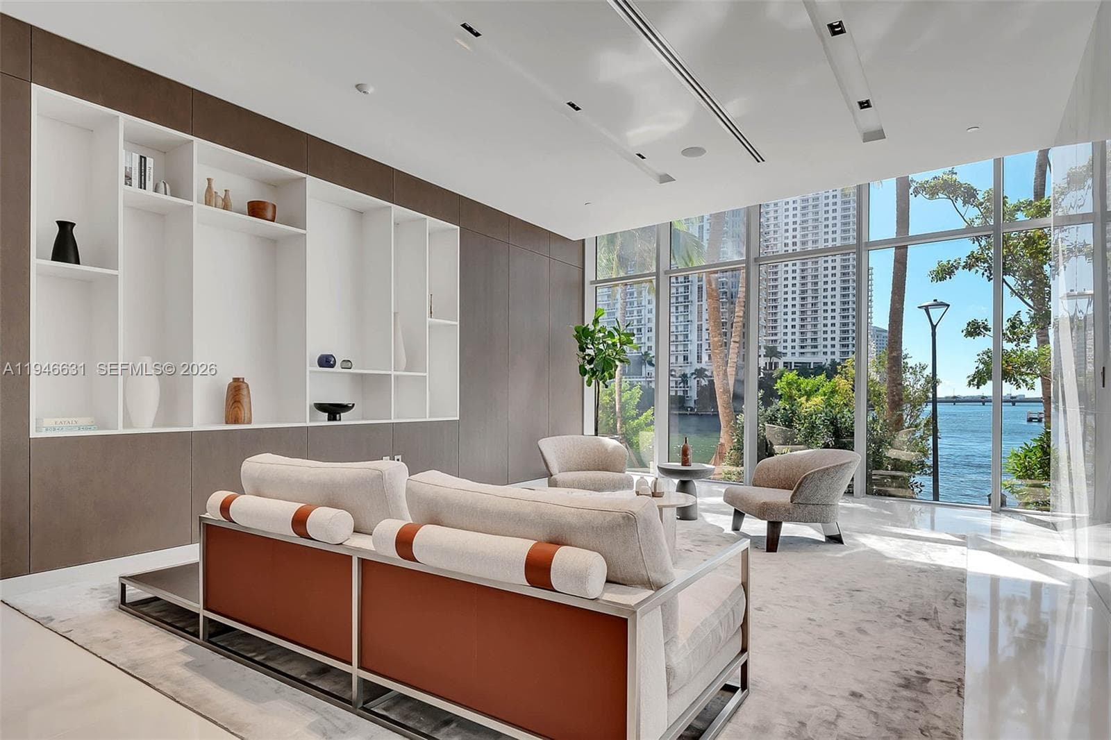 300 Biscayne Blvd Way # 2808, Miami FL 33131 — 21