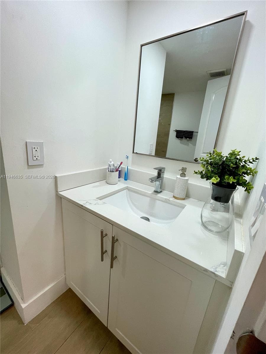 9800 W Bay Harbor Dr # 404, Bay Harbor Islands FL 33154 — 17