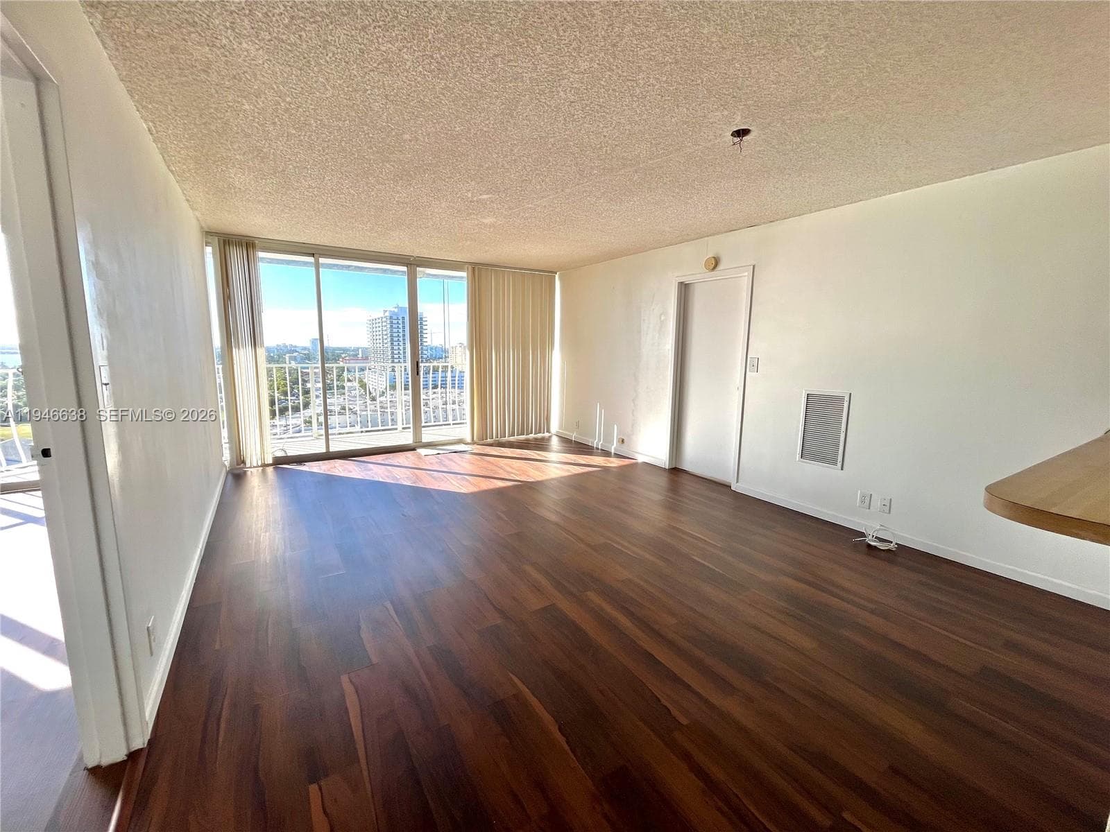 7601 E Treasure Dr # 1604, North Bay Village FL 33141 — 3
