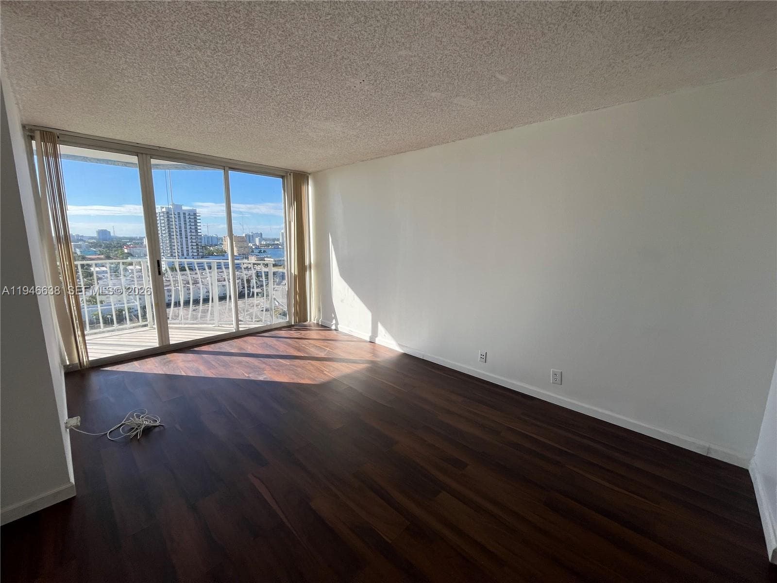 7601 E Treasure Dr # 1604, North Bay Village FL 33141 — 10
