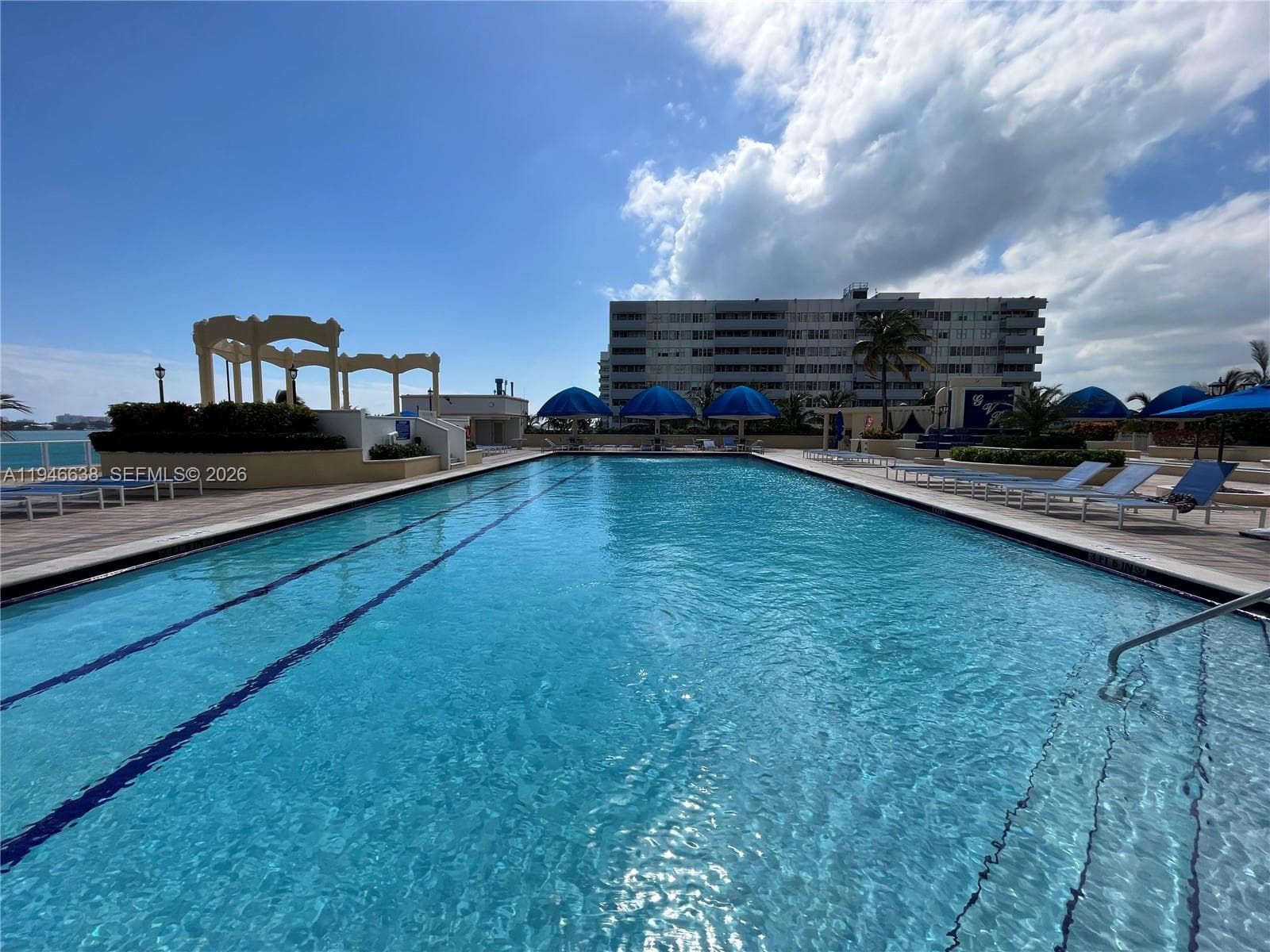7601 E Treasure Dr # 1604, North Bay Village FL 33141 — 15