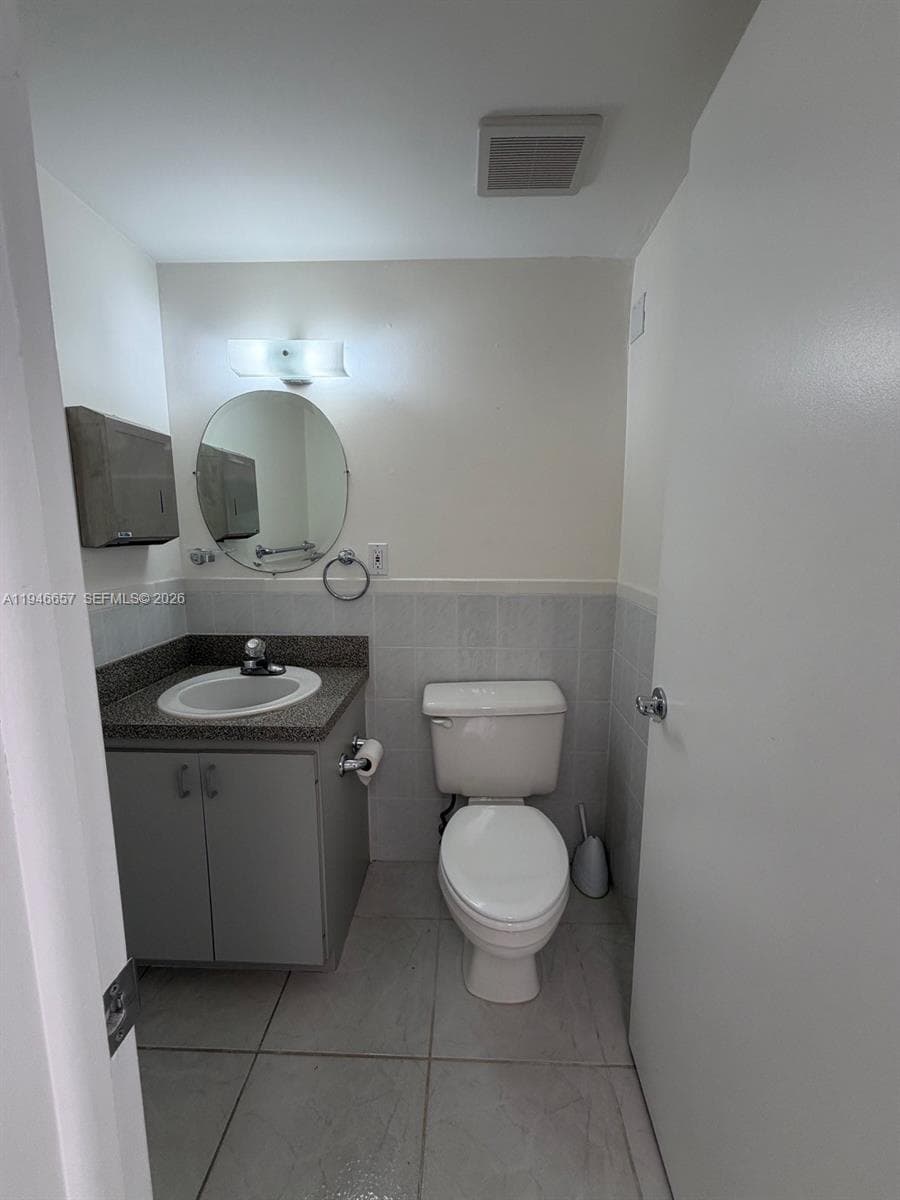 16155 SW 117th Ave # B2, Miami FL 33177 — 32