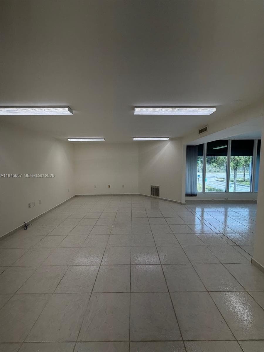 16155 SW 117th Ave # B2, Miami FL 33177 — 30