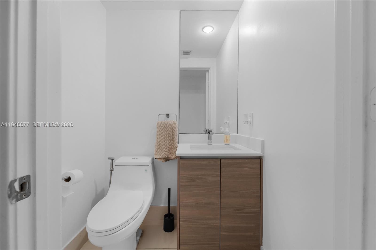 460 NE 28th St # 3002, Miami FL 33137 — 7