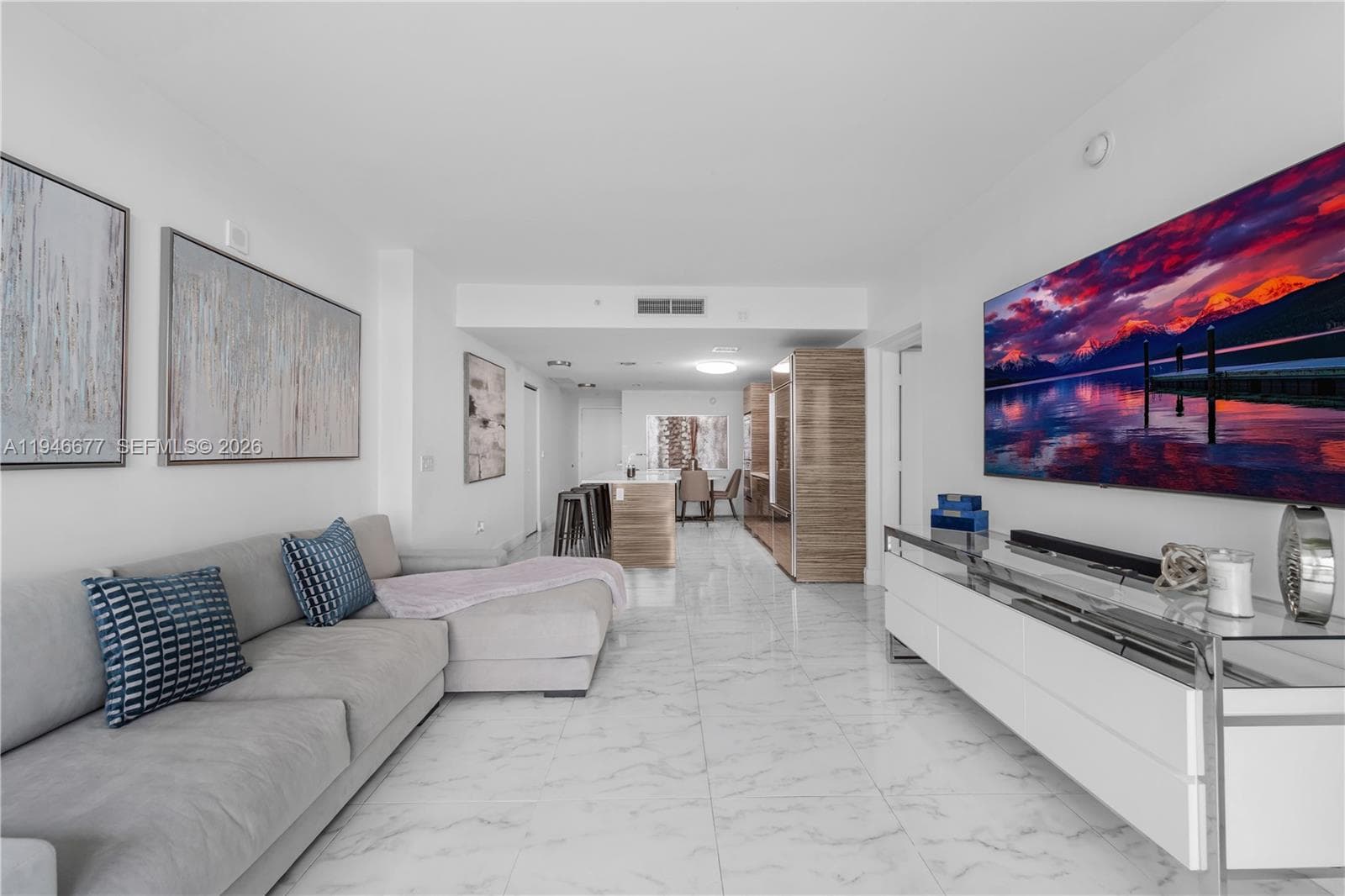 460 NE 28th St # 3002, Miami FL 33137 — 19