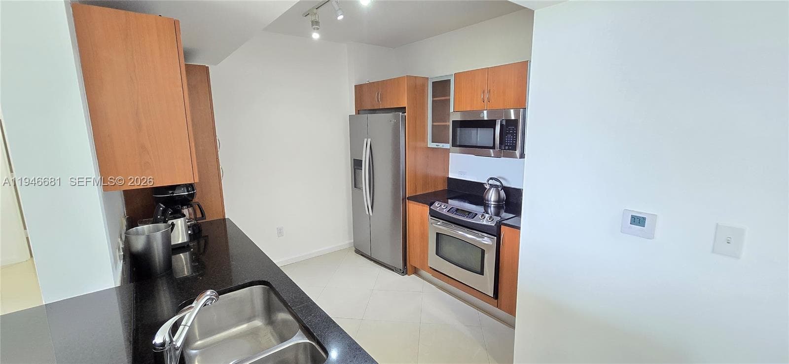 2775 NE 187th St # 506, Aventura FL 33180 — 12