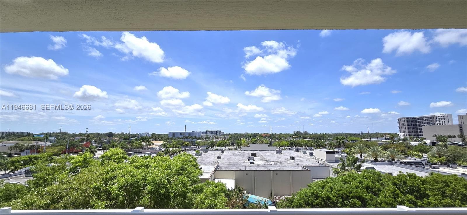2775 NE 187th St # 506, Aventura FL 33180 — 1