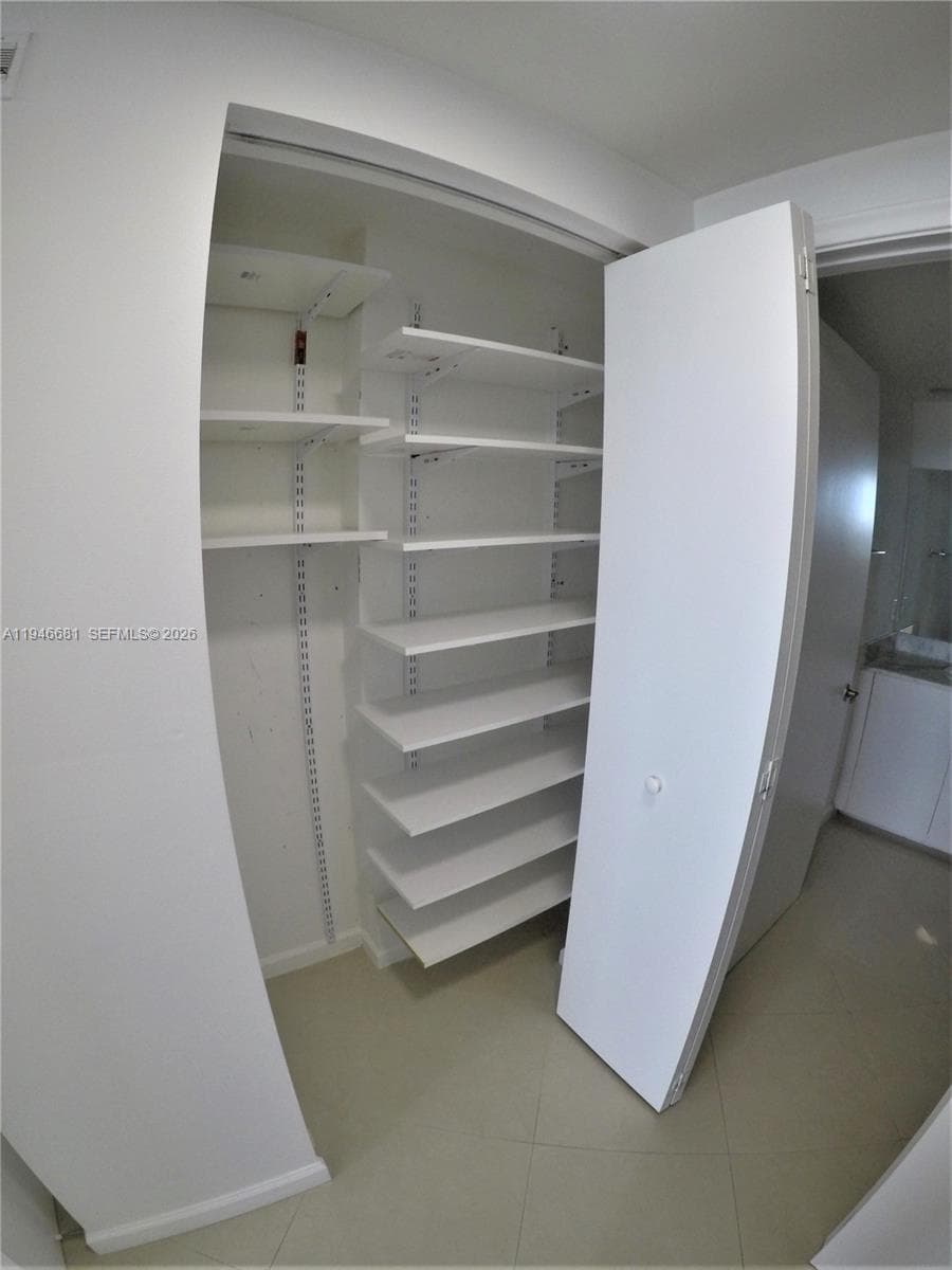 2775 NE 187th St # 506, Aventura FL 33180 — 24