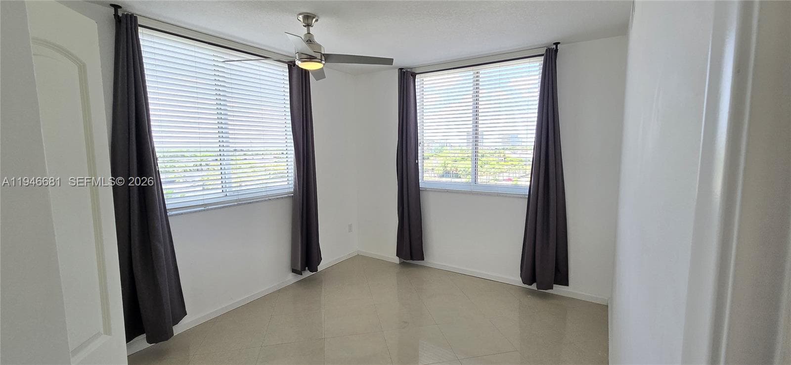 2775 NE 187th St # 506, Aventura FL 33180 — 34