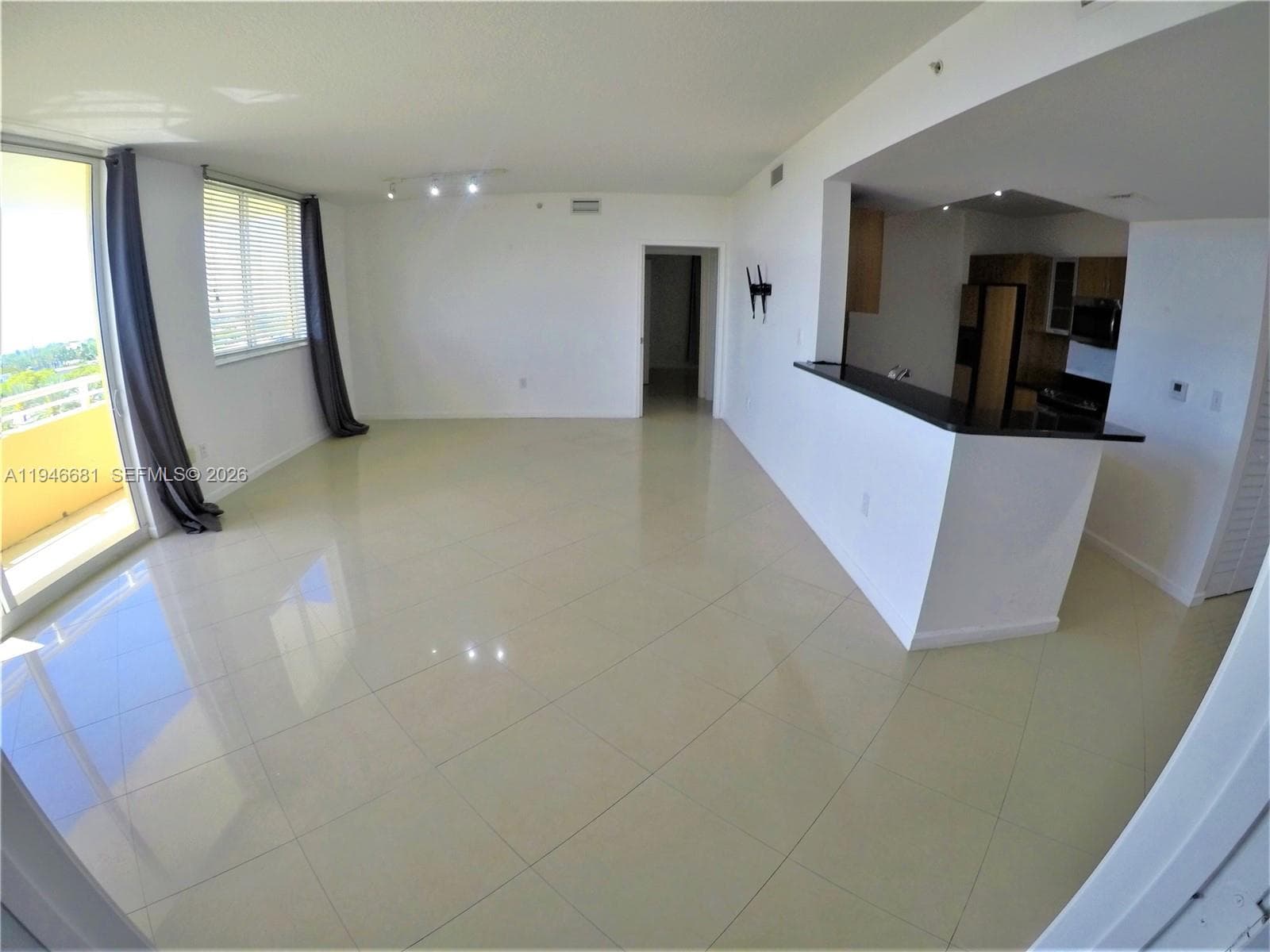 2775 NE 187th St # 506, Aventura FL 33180 — 8