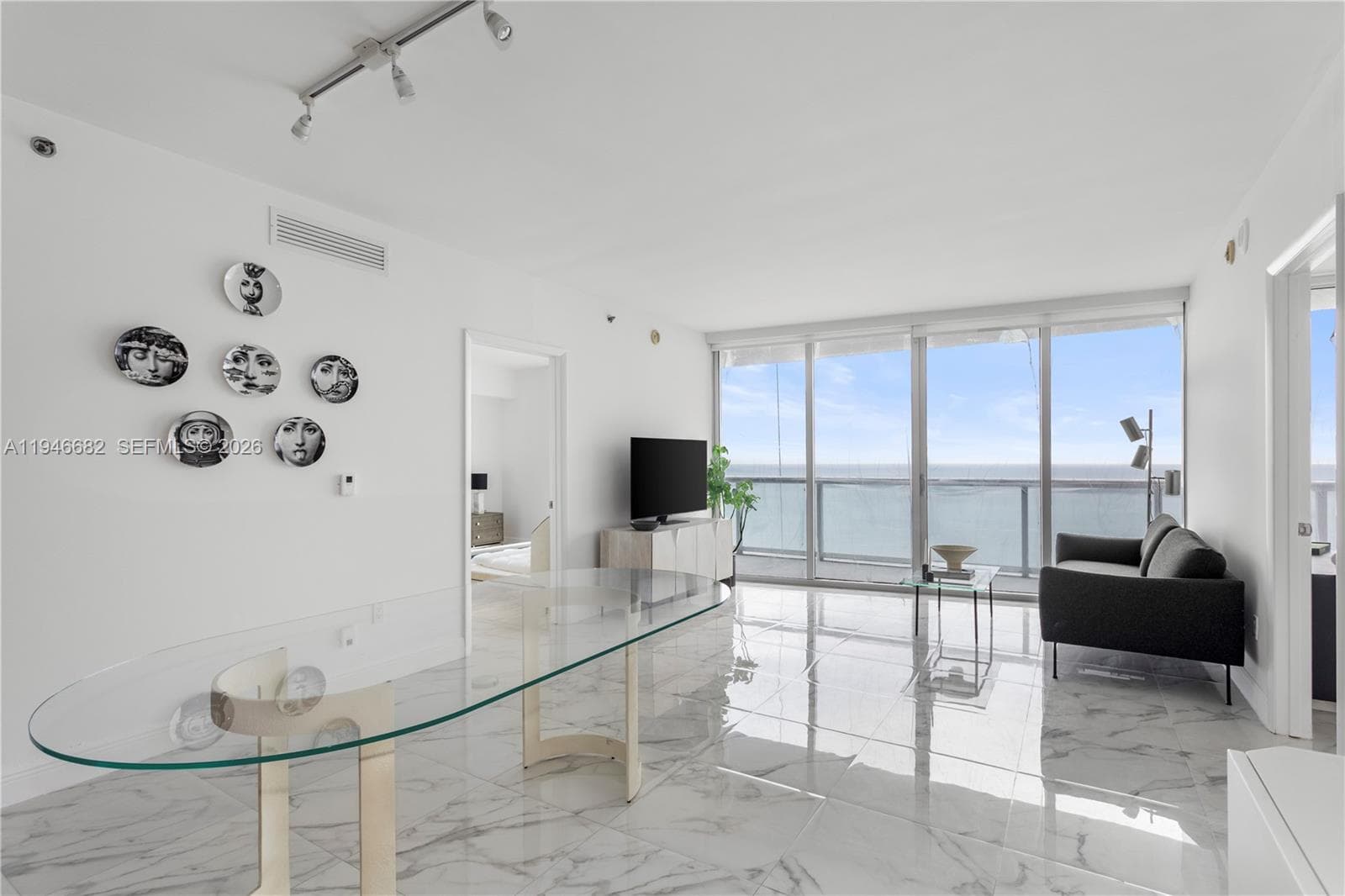 465 Brickell Ave # 5505, Miami FL 33131 — 7