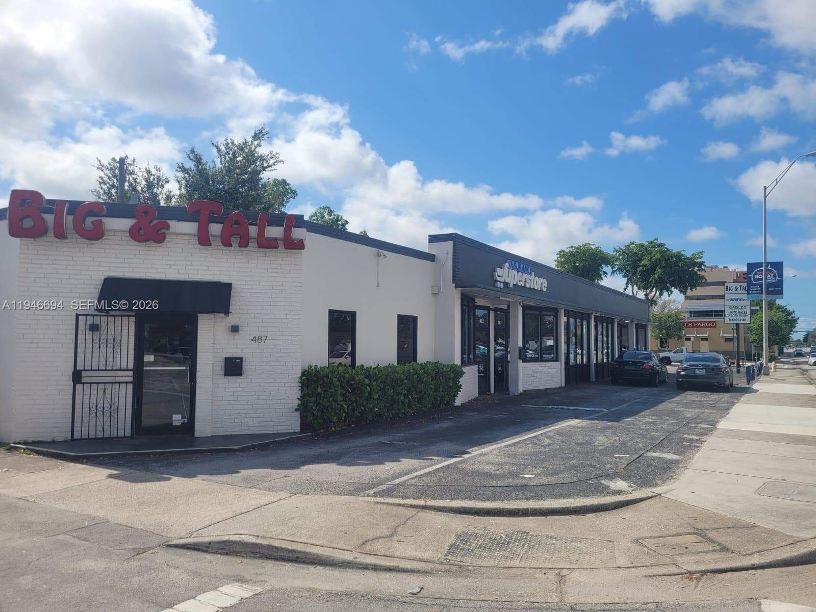 475 NW Le Jeune Rd, Miami FL 33126 — 1