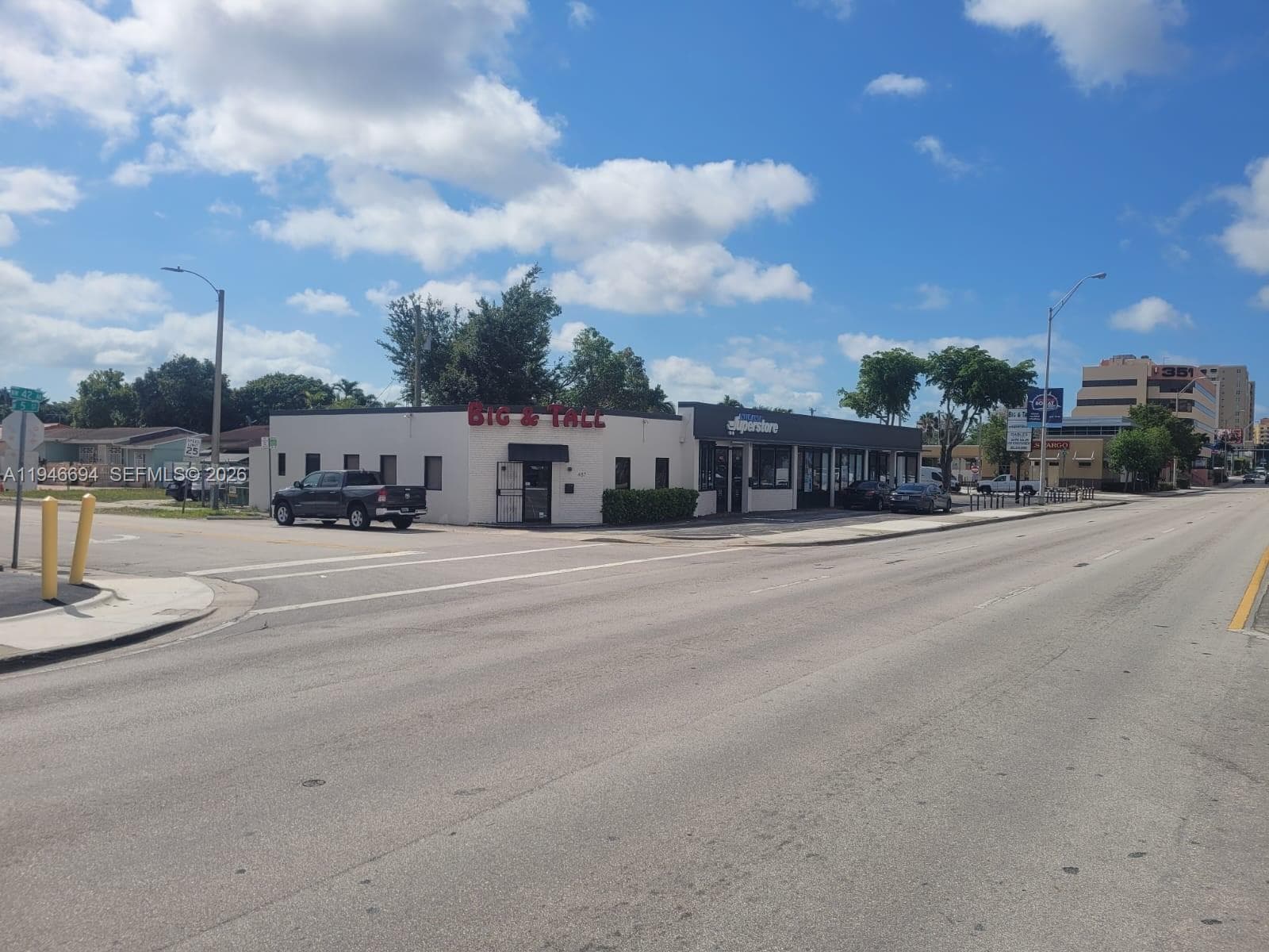 475 NW Le Jeune Rd, Miami FL 33126 — 4