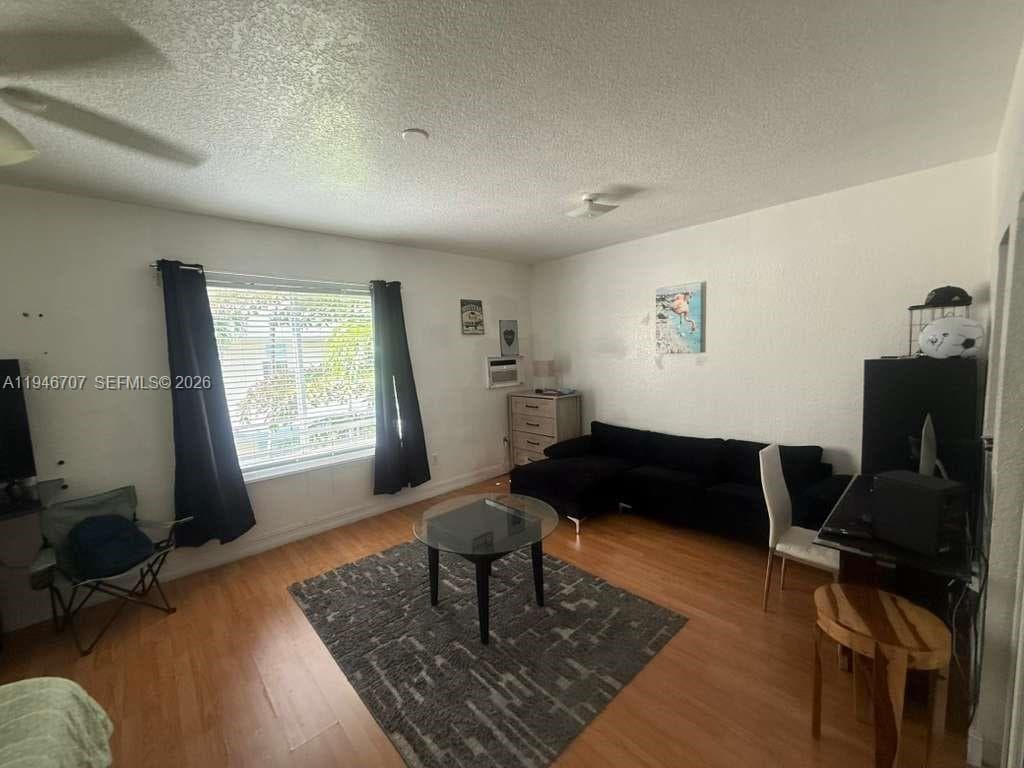 820 Euclid Ave # 206, Miami Beach FL 33139 — 5