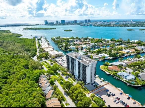 2640 NE 135th St # 312, North Miami FL 33181 — 1