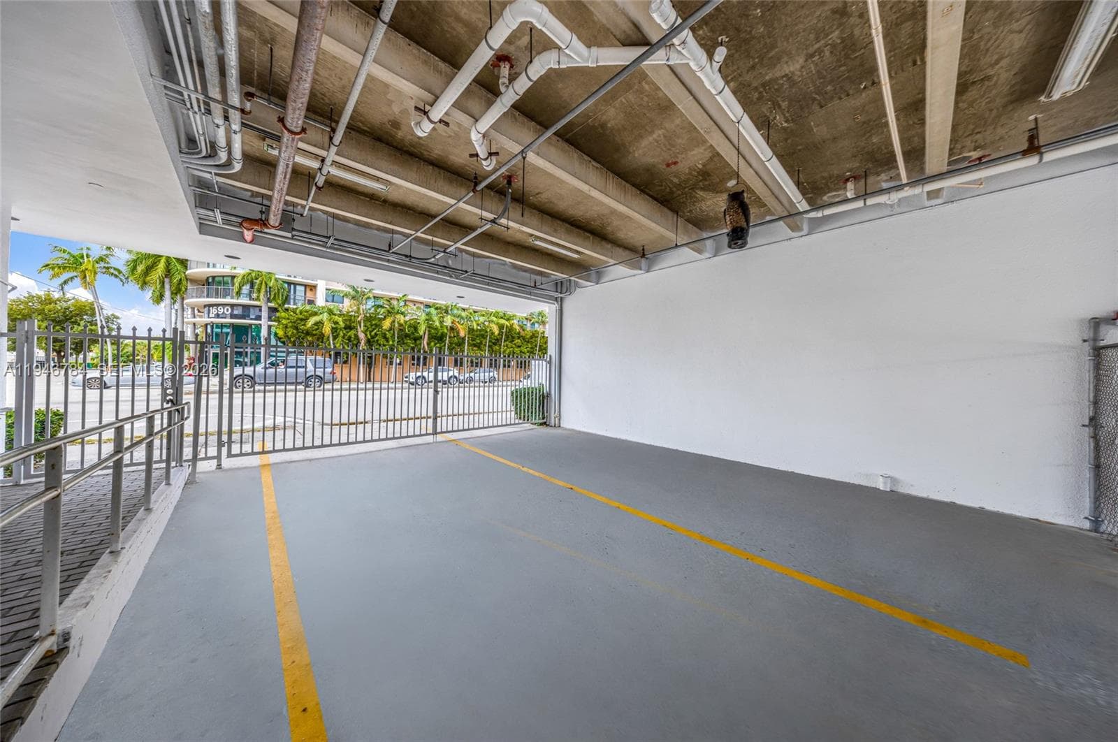 1693 SW 27th Ave, Miami FL 33145 — 14