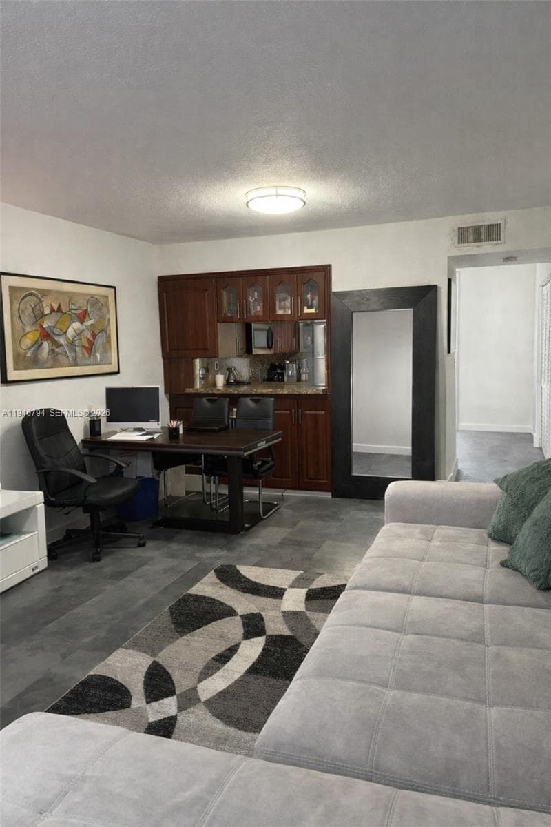 Hialeah Club Villas Condo, Hialeah, FL — 2