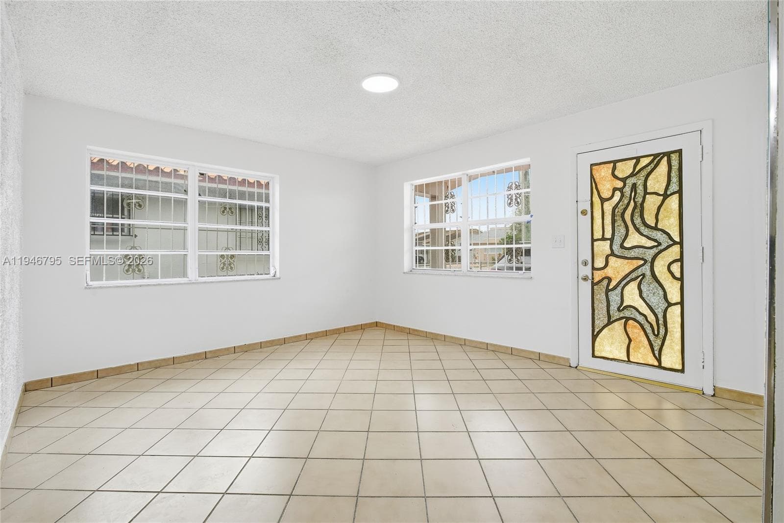 836 W 37th St, Hialeah FL 33012 — 5