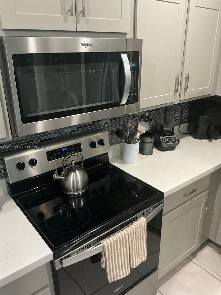 484 NE 4th Ave, Florida City FL 33034 — 17