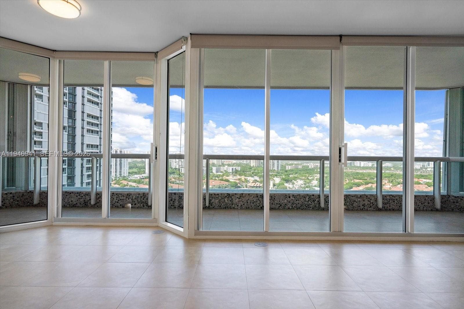 21205 NE 37th Ave # 2204, Aventura FL 33180 — 9
