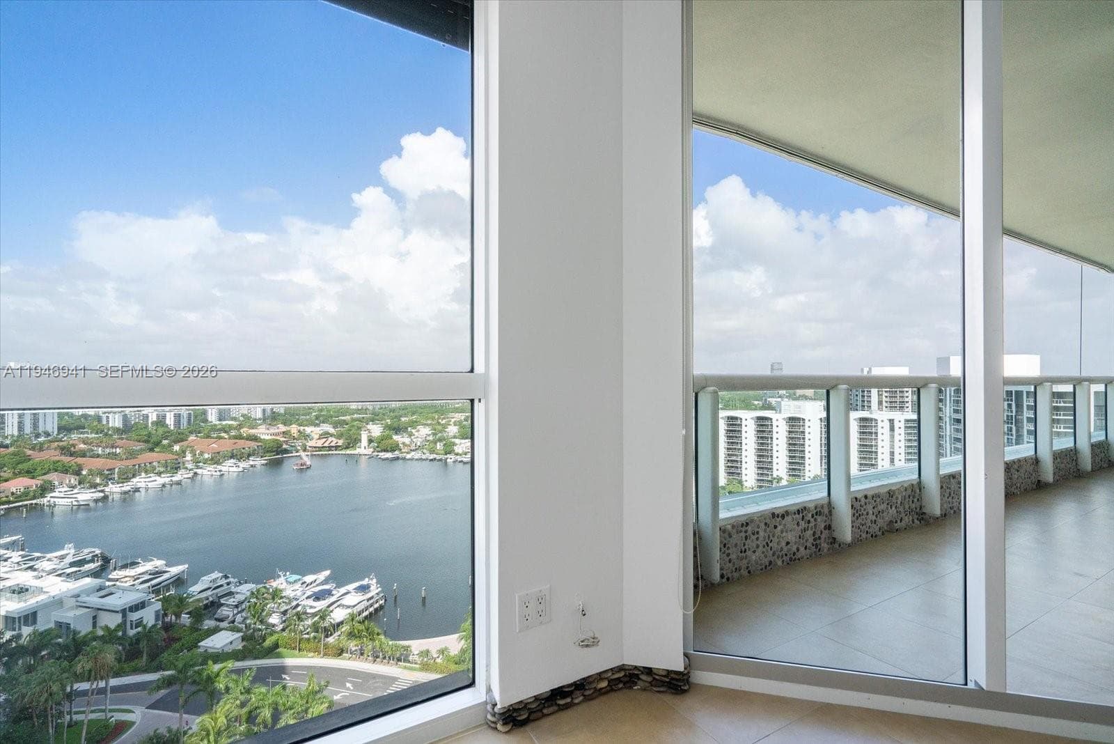 21205 NE 37th Ave # 2204, Aventura FL 33180 — 30