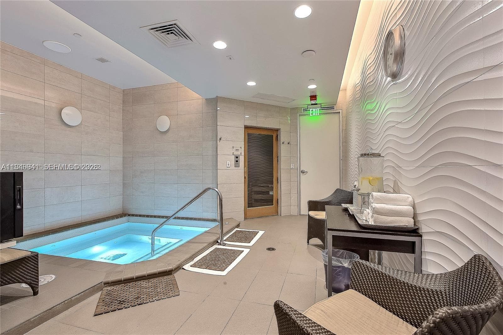 21205 NE 37th Ave # 2204, Aventura FL 33180 — 54