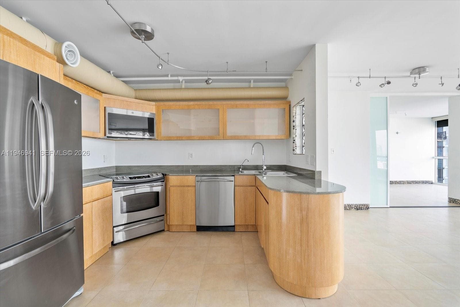 21205 NE 37th Ave # 2204, Aventura FL 33180 — 15