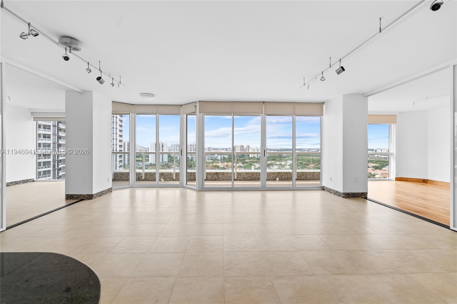 21205 NE 37th Ave # 2204, Aventura FL 33180 — 4