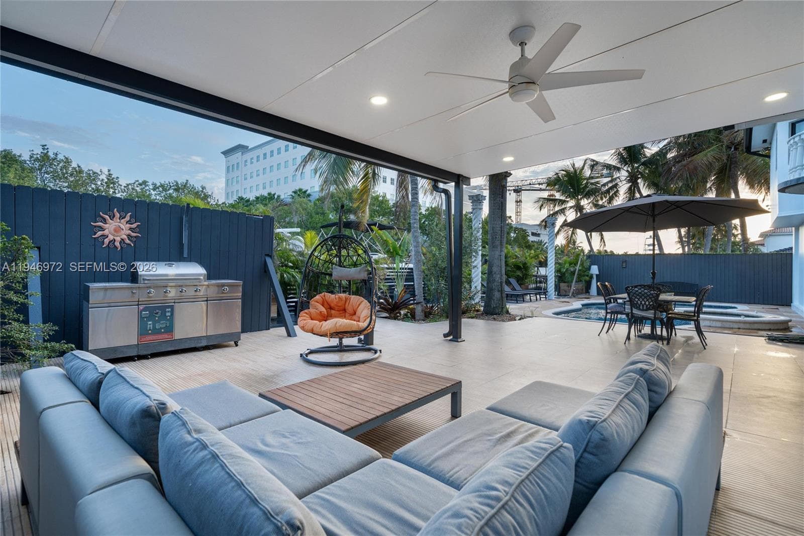3400 NE 164th St, Sunny Isles Beach FL 33160 — 23