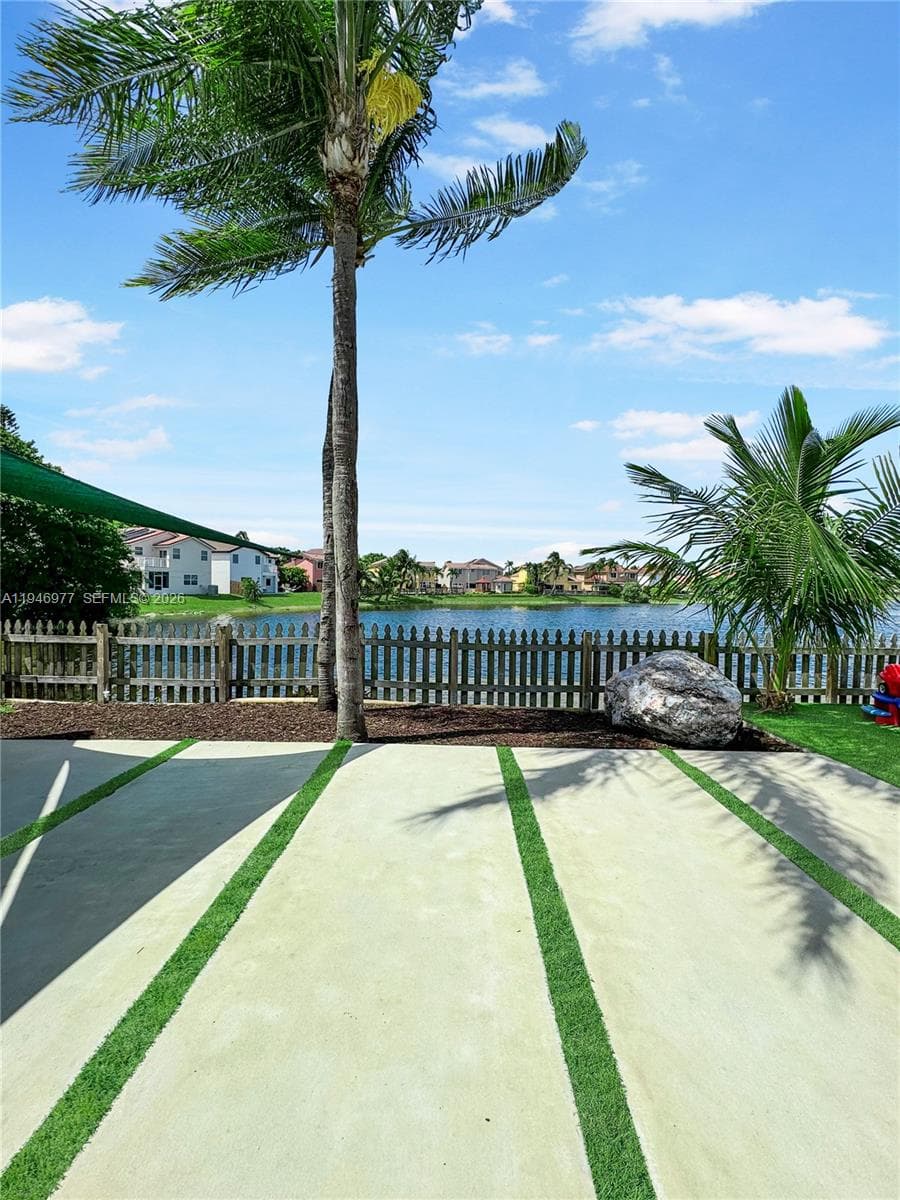 15481 SW 47th Ter # 15481, Miami FL 33185 — 12