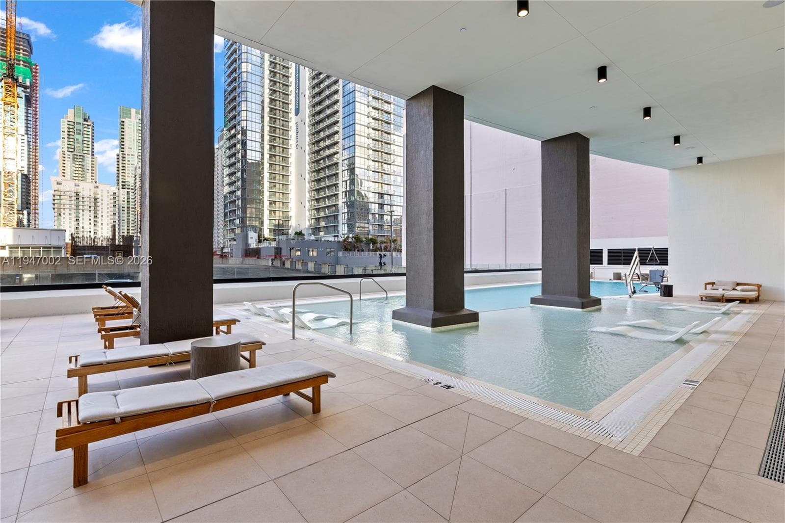 225 N Miami Ave # 1102, Miami FL 33128 — 38
